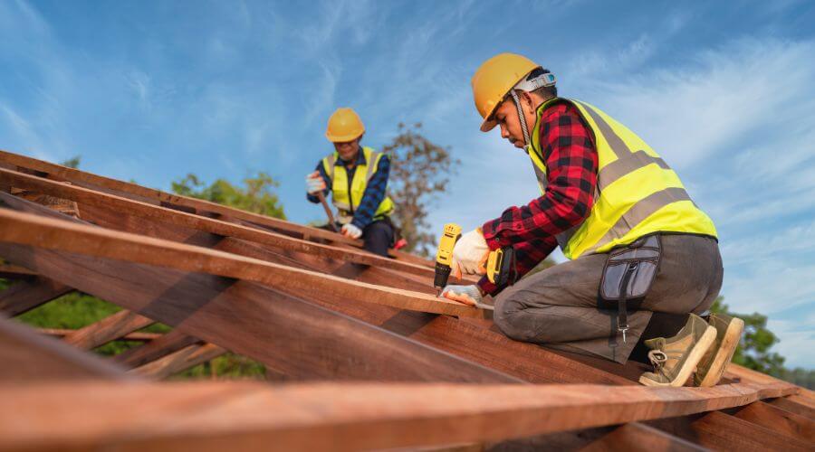 Expert flood damage restoration services in River, KY